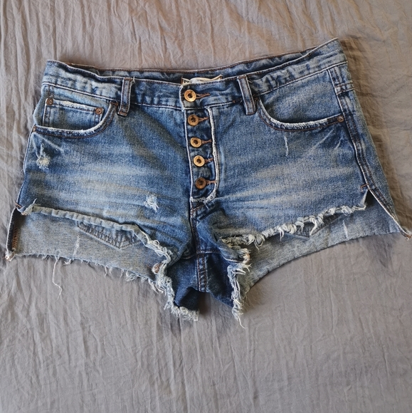 Free People Pants - Free People Distressed High Low Button Shorts